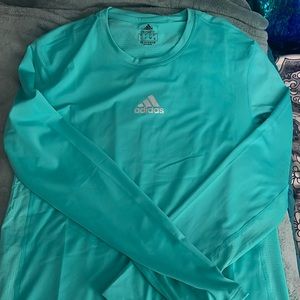 Men’s tech fit Adidas top